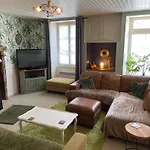 Bed & Breakfast Maison La Roche D'hotes Le Vigeant