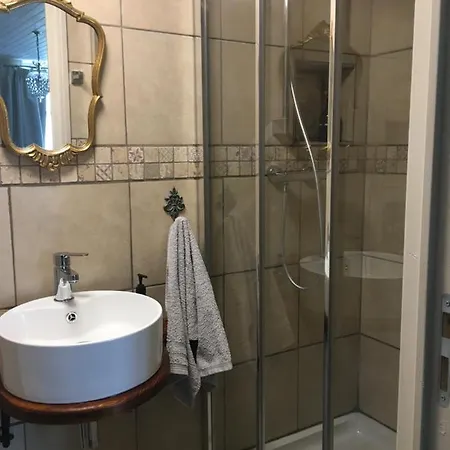 Couette-café Maison La Roche D'hotes 4*